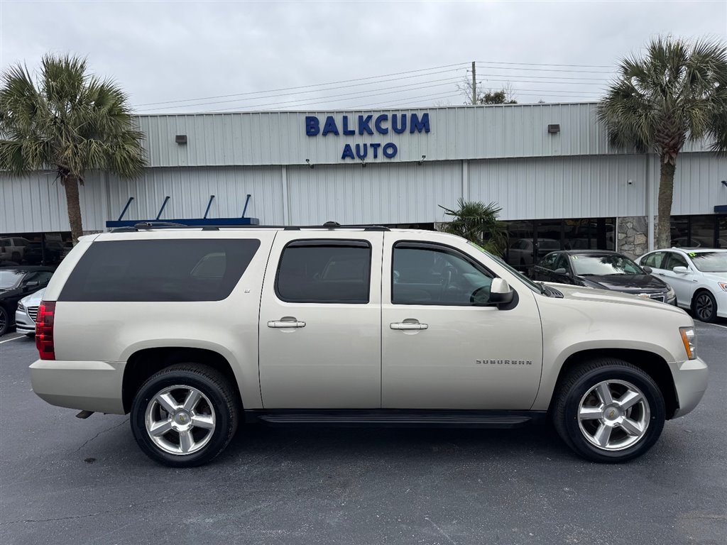 2013 Chevrolet Suburban LT 1500 2WD - 0