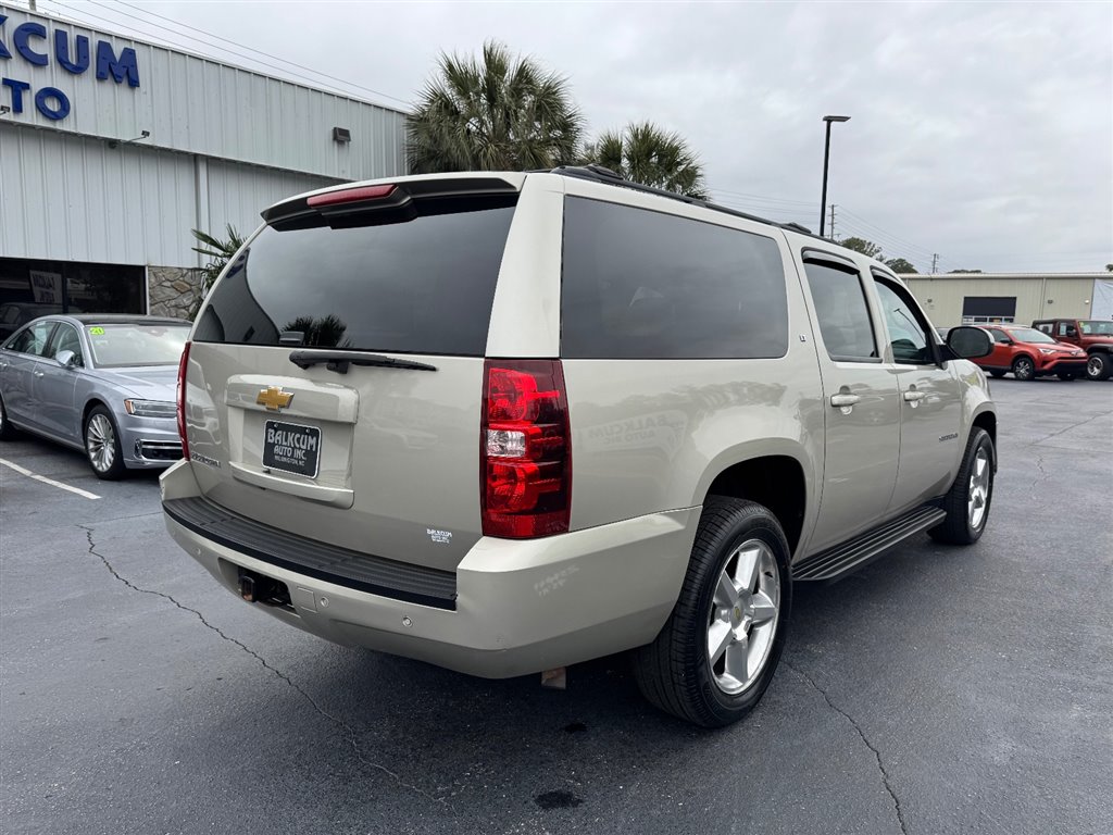 2013 Chevrolet Suburban LT 1500 2WD - 7