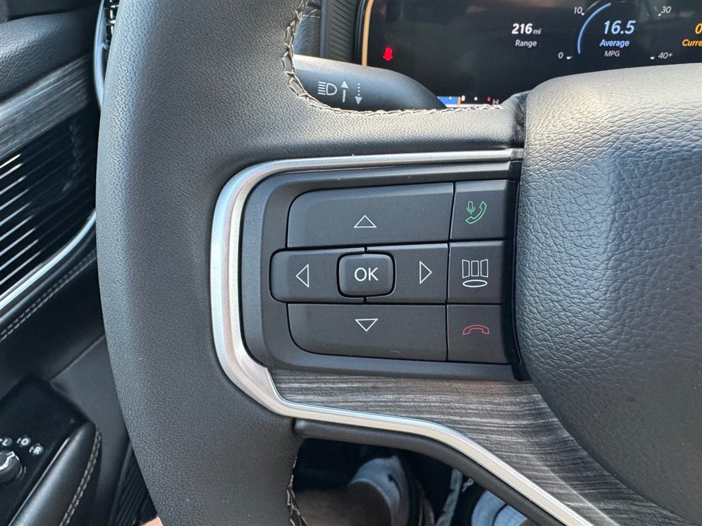 2024 Jeep Wagoneer L Series II 4WD  WHITE at Burns GMC