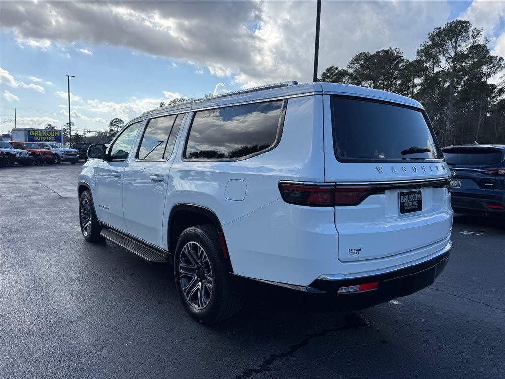 2024 Jeep Wagoneer L Series II 4WD - 5