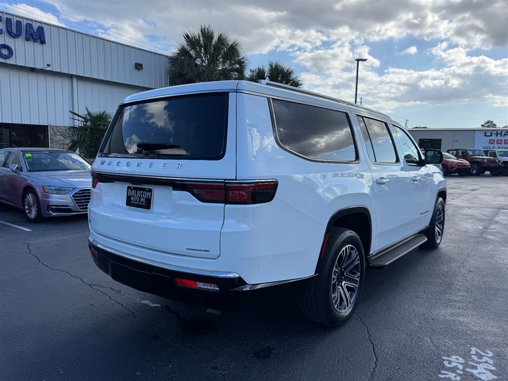 2024 Jeep Wagoneer L Series II 4WD - 7
