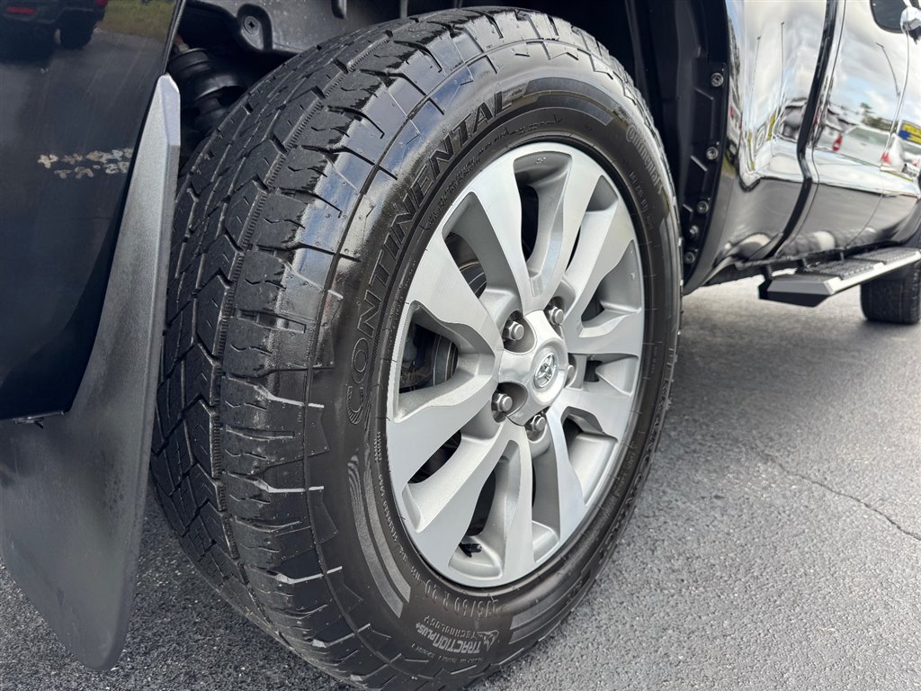 2016 Toyota Tundra Limited 5.7L FFV Double Cab 2WD - 10