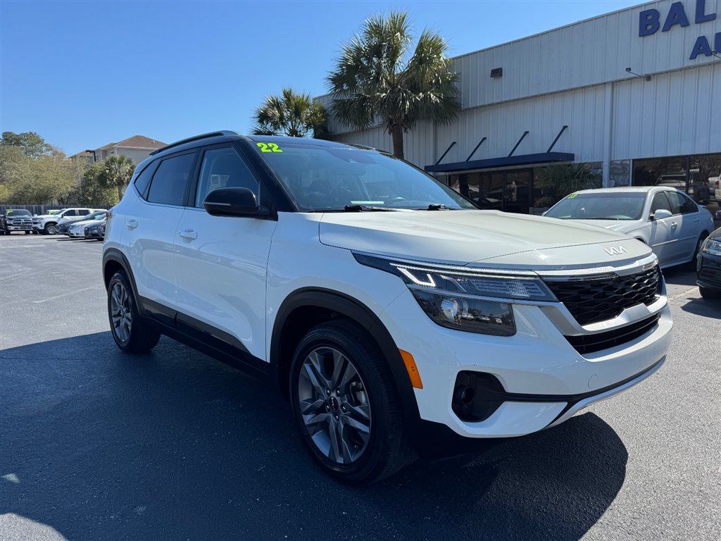 2022 Kia Seltos S - 1