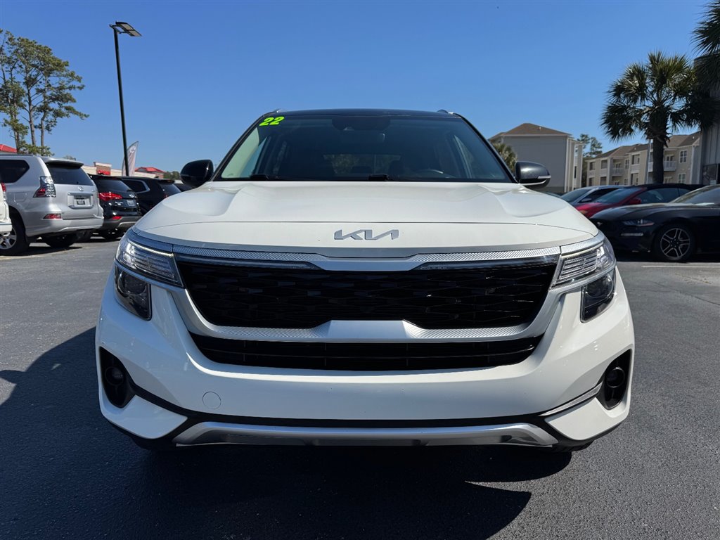 2022 Kia Seltos S - 2