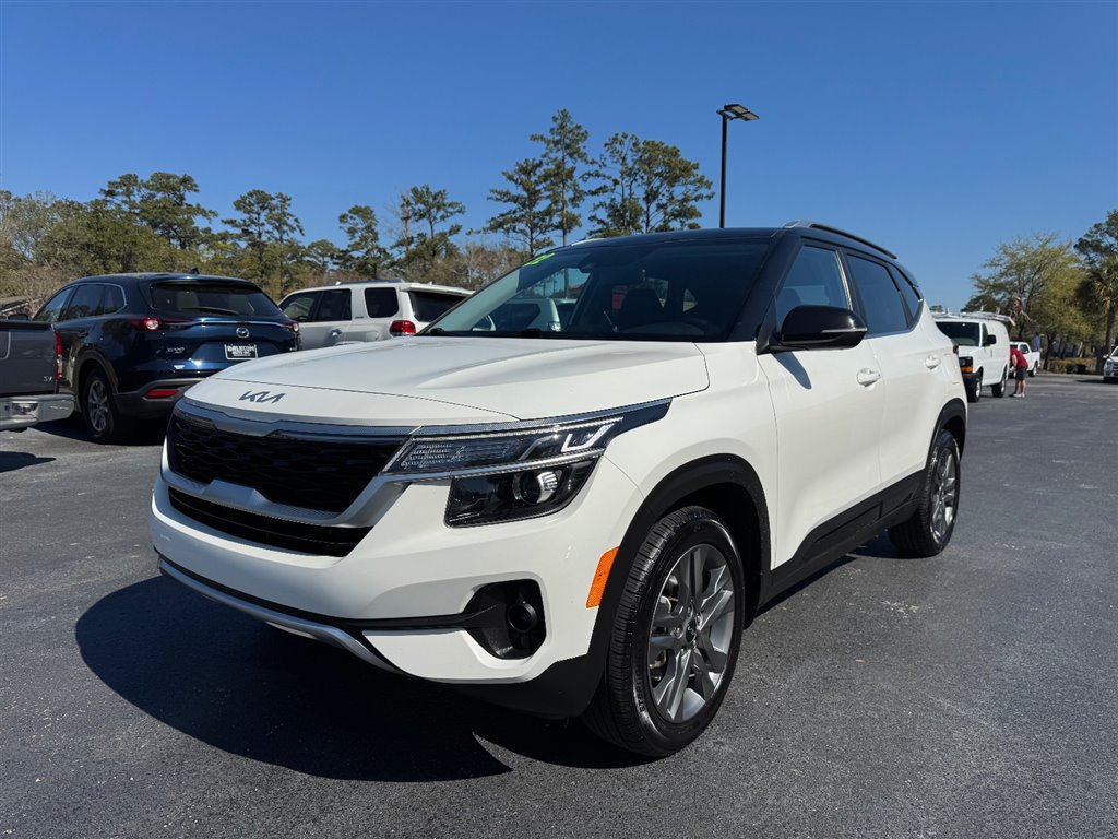 2022 Kia Seltos S - 3