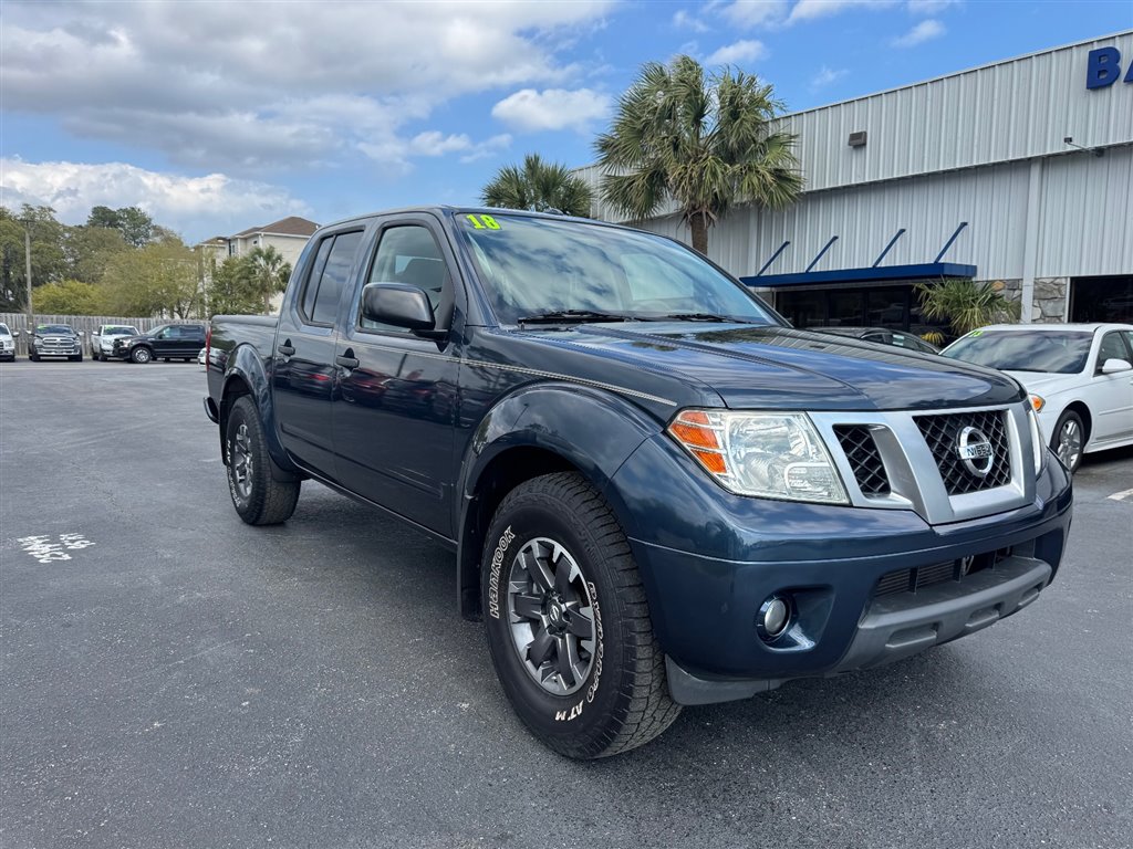 2018 Nissan Frontier Desert Runner Crew Cab 5AT 2WD Desert Runner - 1