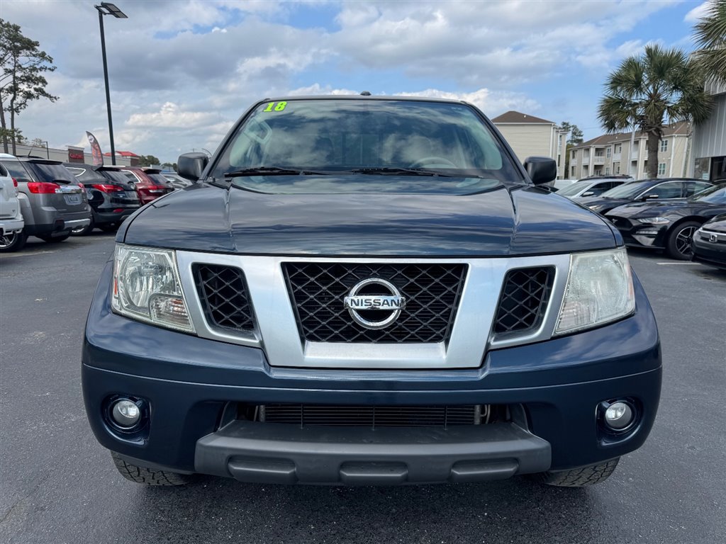 2018 Nissan Frontier Desert Runner Crew Cab 5AT 2WD Desert Runner - 2