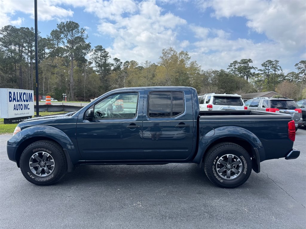2018 Nissan Frontier Desert Runner Crew Cab 5AT 2WD Desert Runner - 4