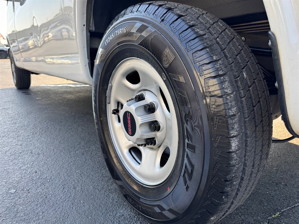 2023 GMC Savana G2500 Extended Cargo - 9