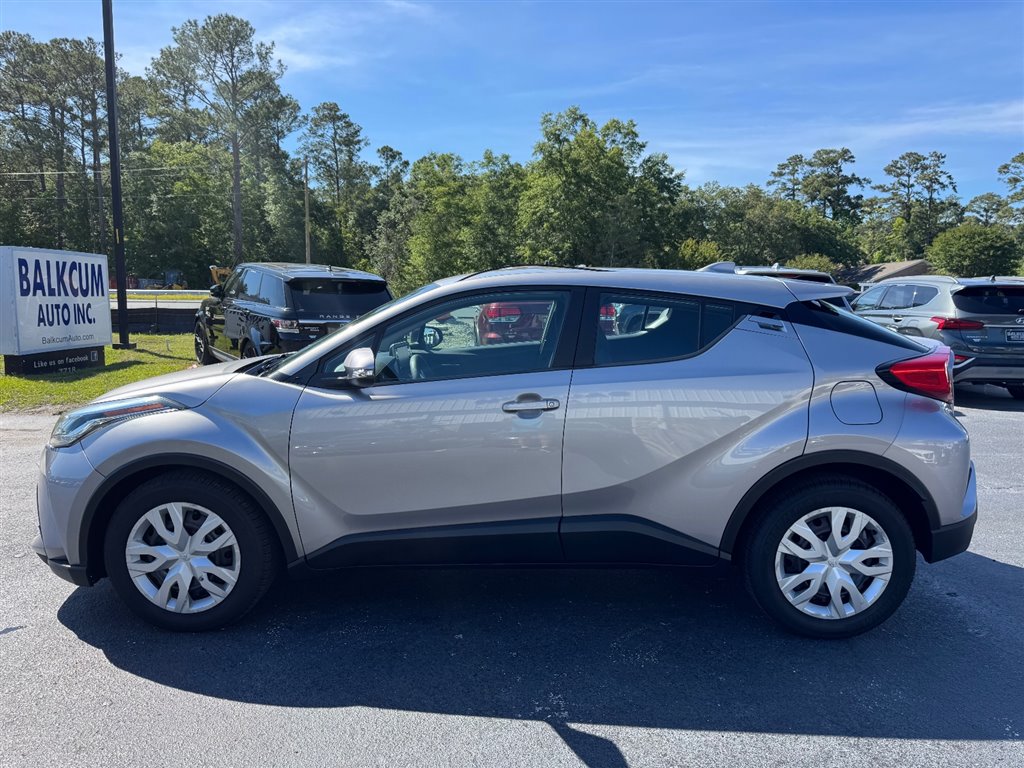 2020 Toyota C-HR LE - 4