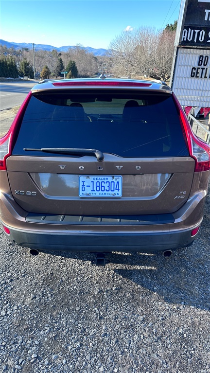2010 Volvo XC60 T6 photo