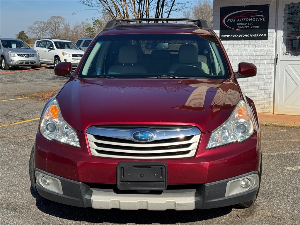 2011 Subaru Outback 2.5i Limited photo