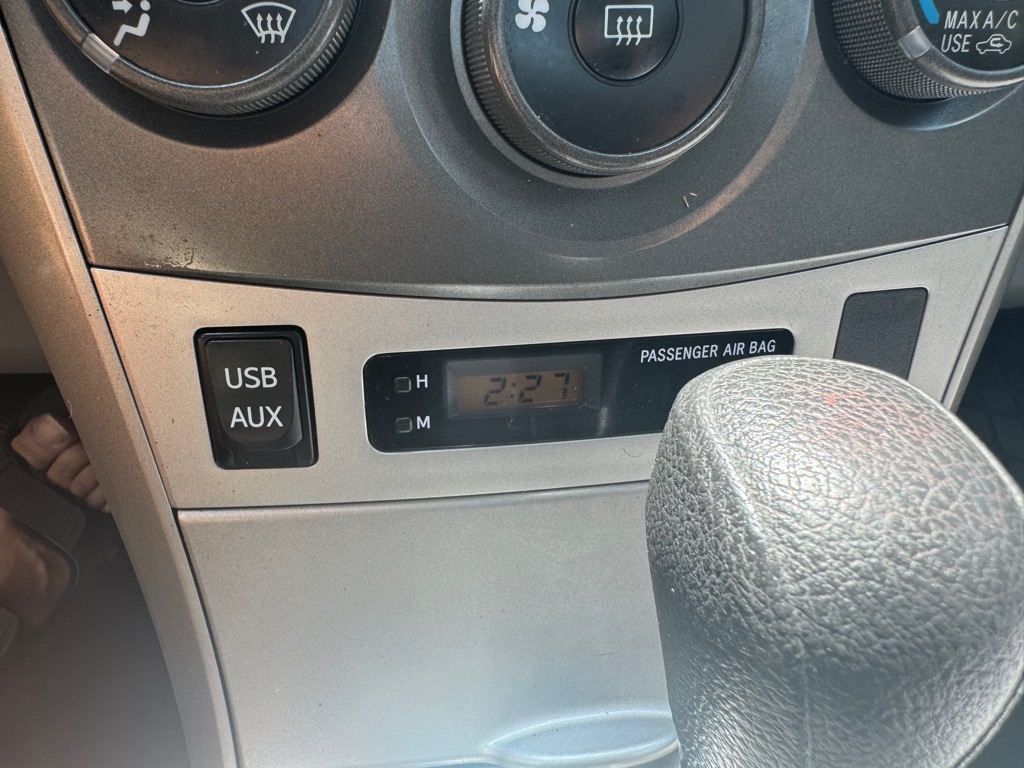 2011 Toyota Corolla photo