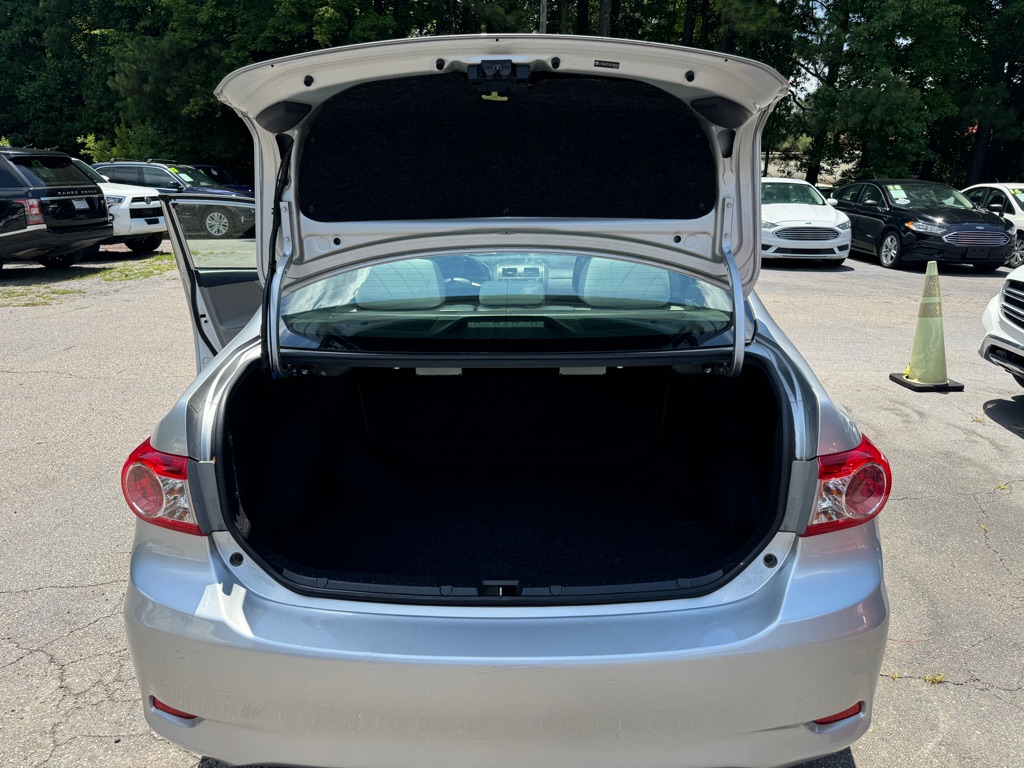 2011 Toyota Corolla photo