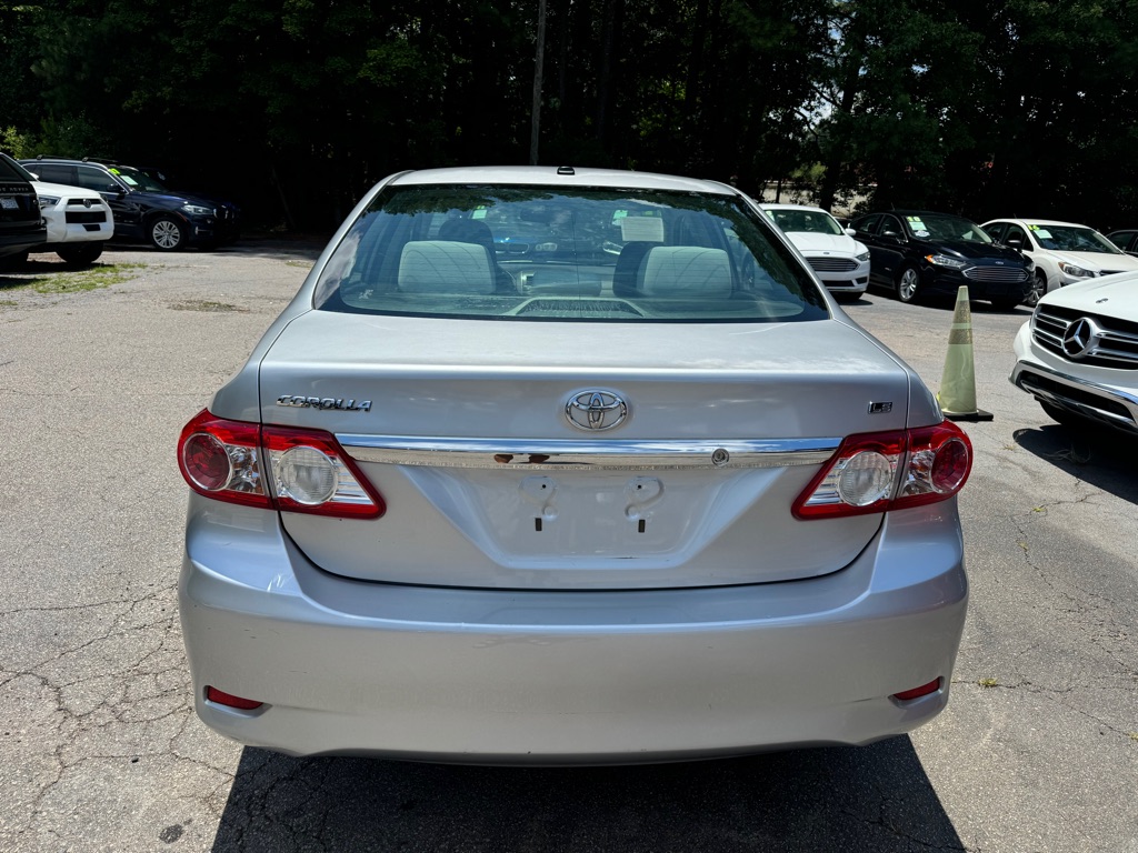 2011 Toyota Corolla photo