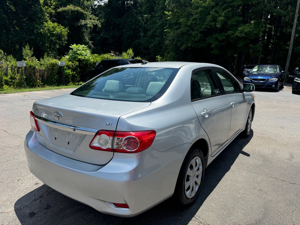 2011 Toyota Corolla photo