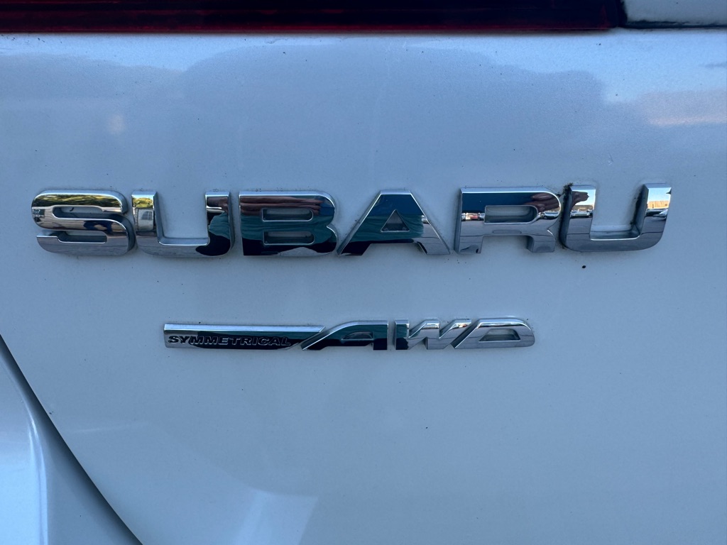 2014 Subaru Outback 2.5i Limited photo