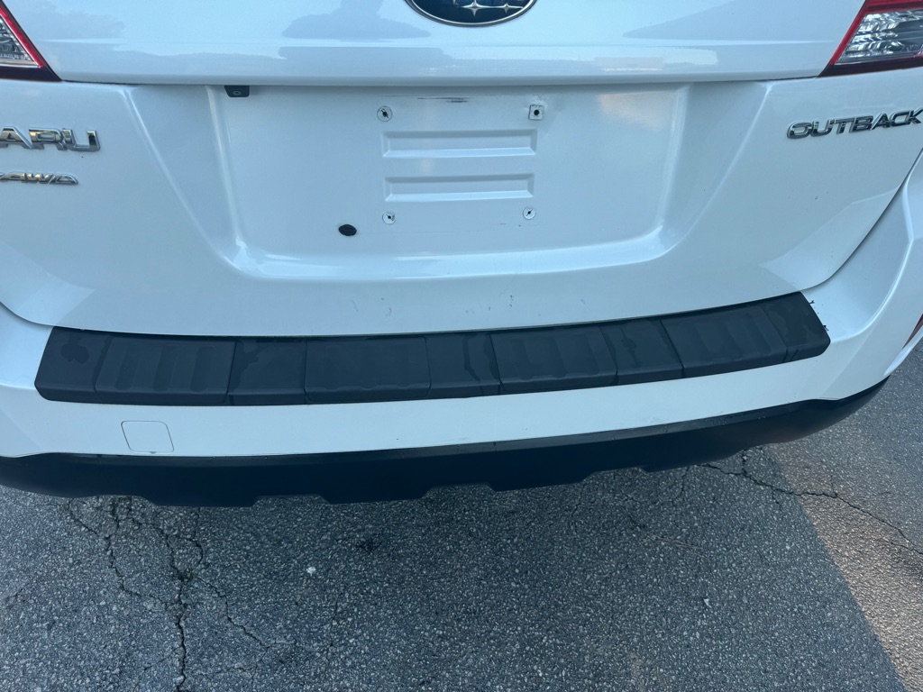 2014 Subaru Outback 2.5i Limited photo