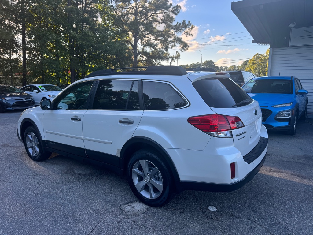 2014 Subaru Outback 2.5i Limited photo