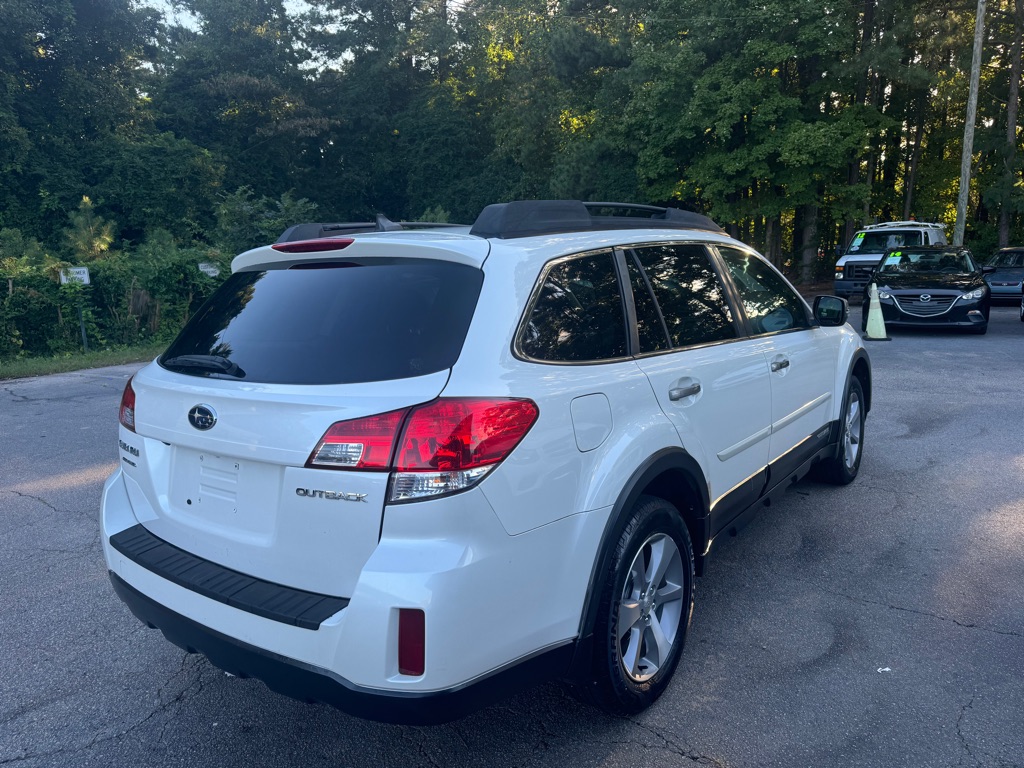 2014 Subaru Outback 2.5i Limited photo