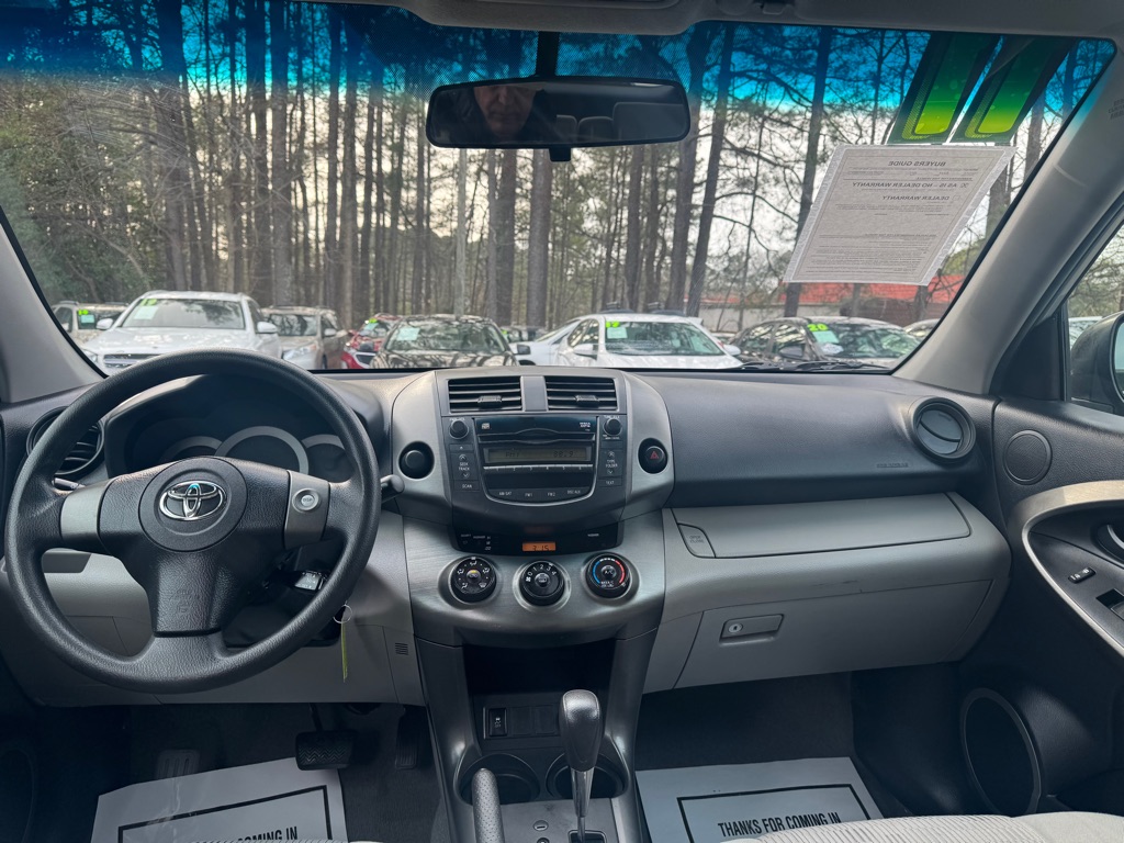 2011 Toyota RAV4 photo
