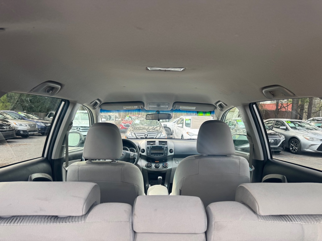 2011 Toyota RAV4 photo