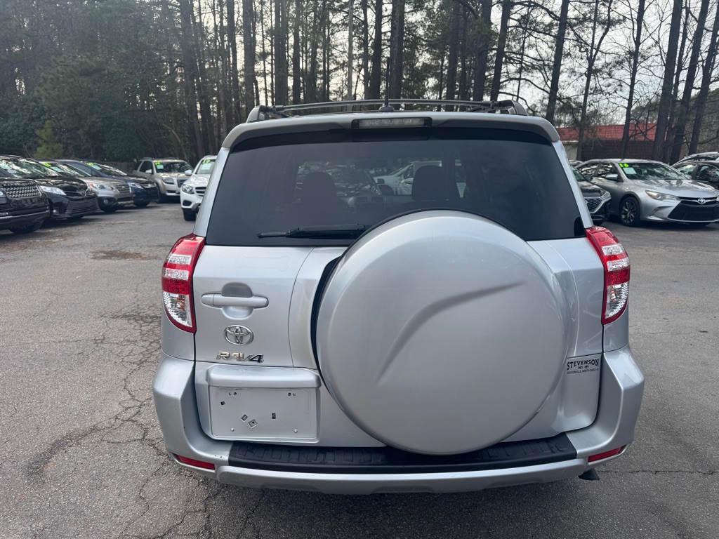 2011 Toyota RAV4 photo