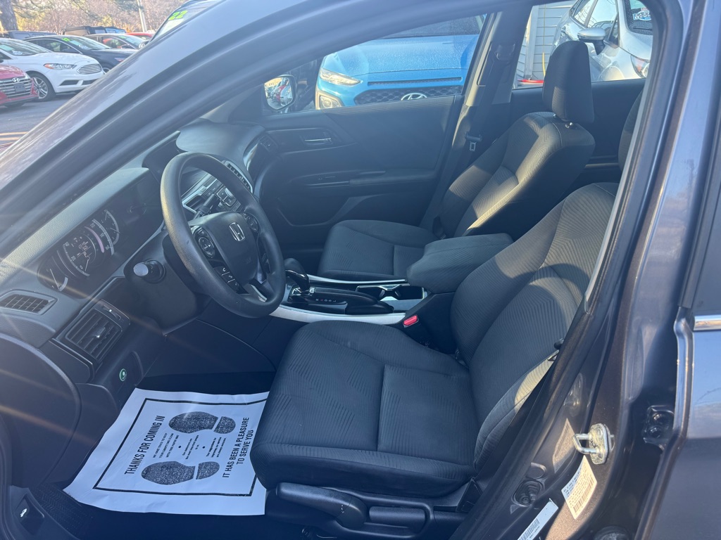 2017 Honda Accord LX  photo