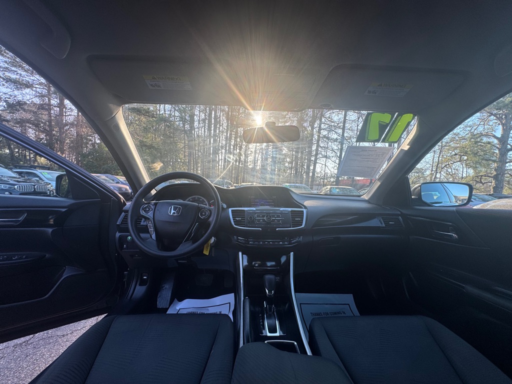 2017 Honda Accord LX  photo