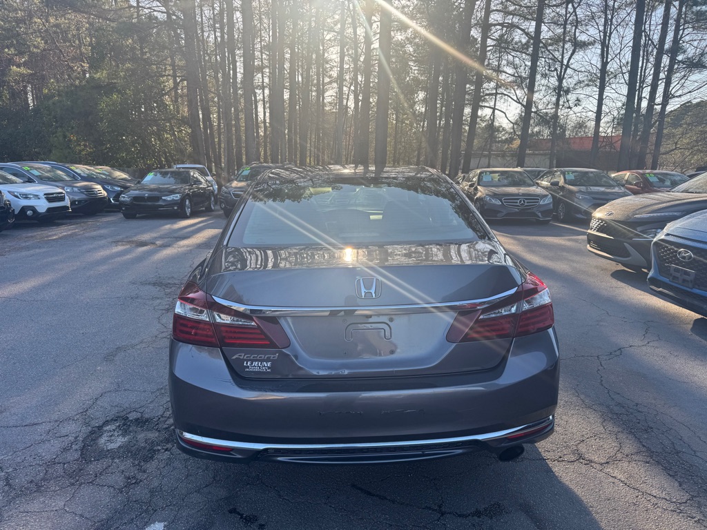 2017 Honda Accord LX  photo