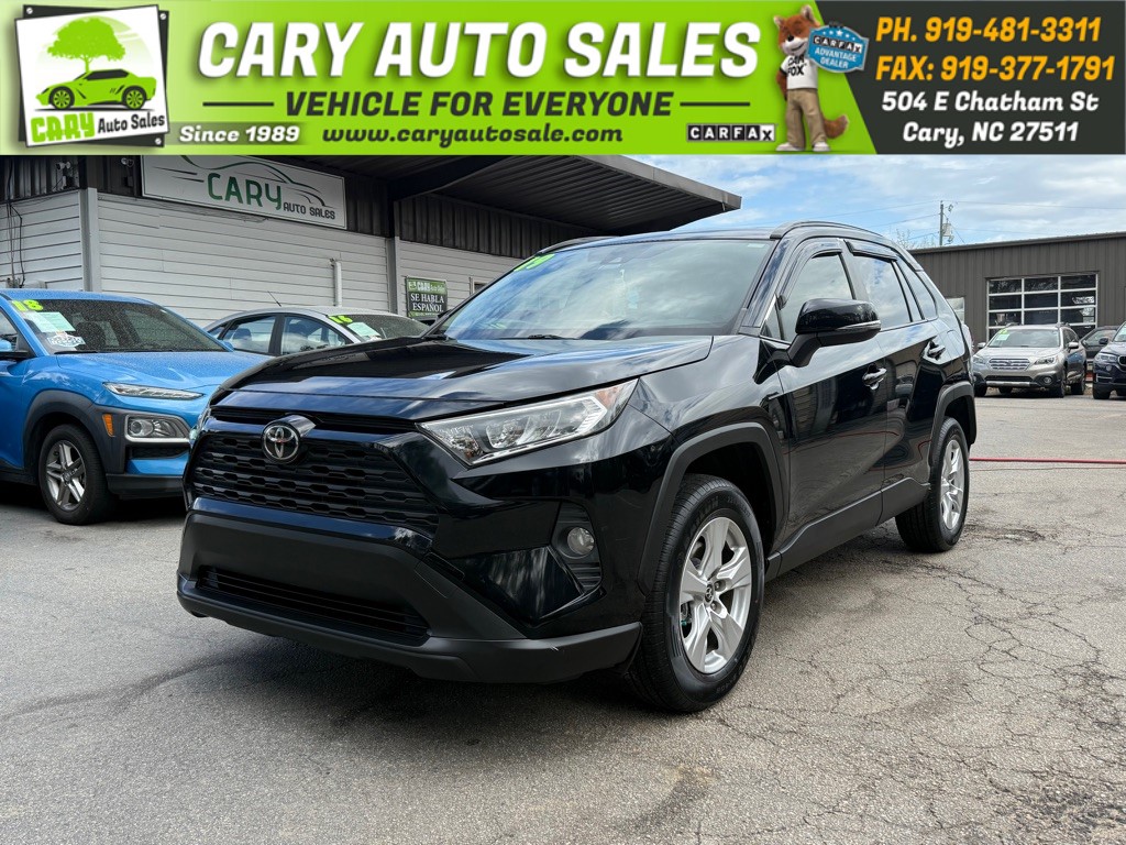 2019 Toyota RAV4 XLE  photo