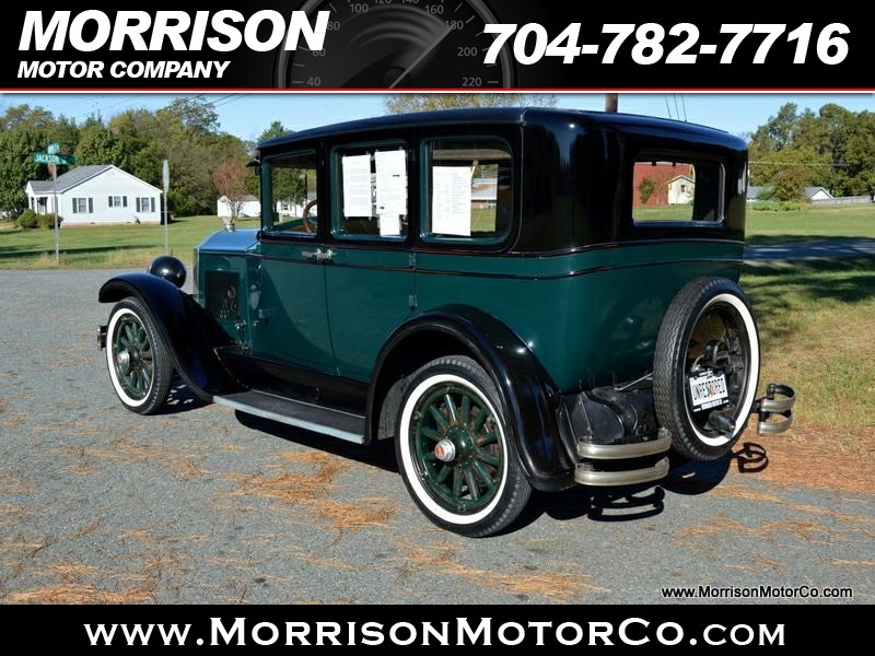 1928 Mazda Protege DX photo