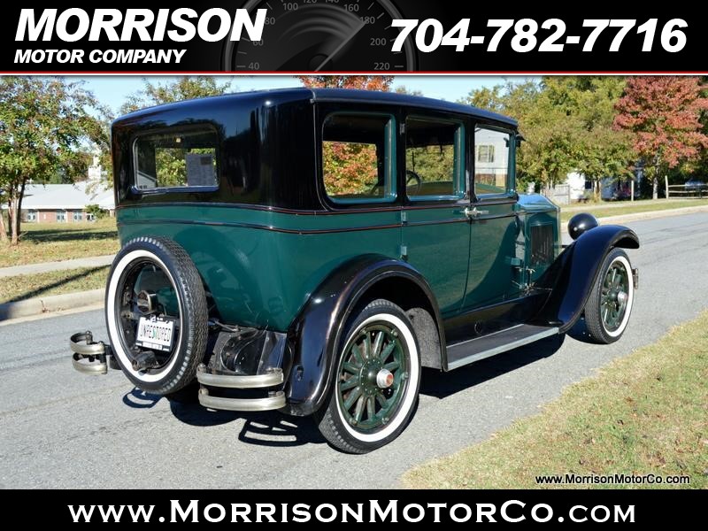 1928 Mazda Protege DX photo