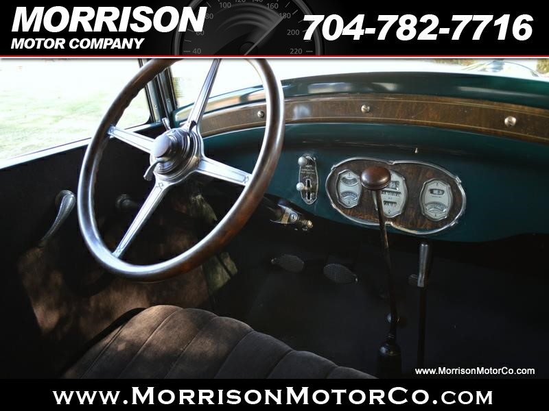 1928 Mazda Protege DX photo