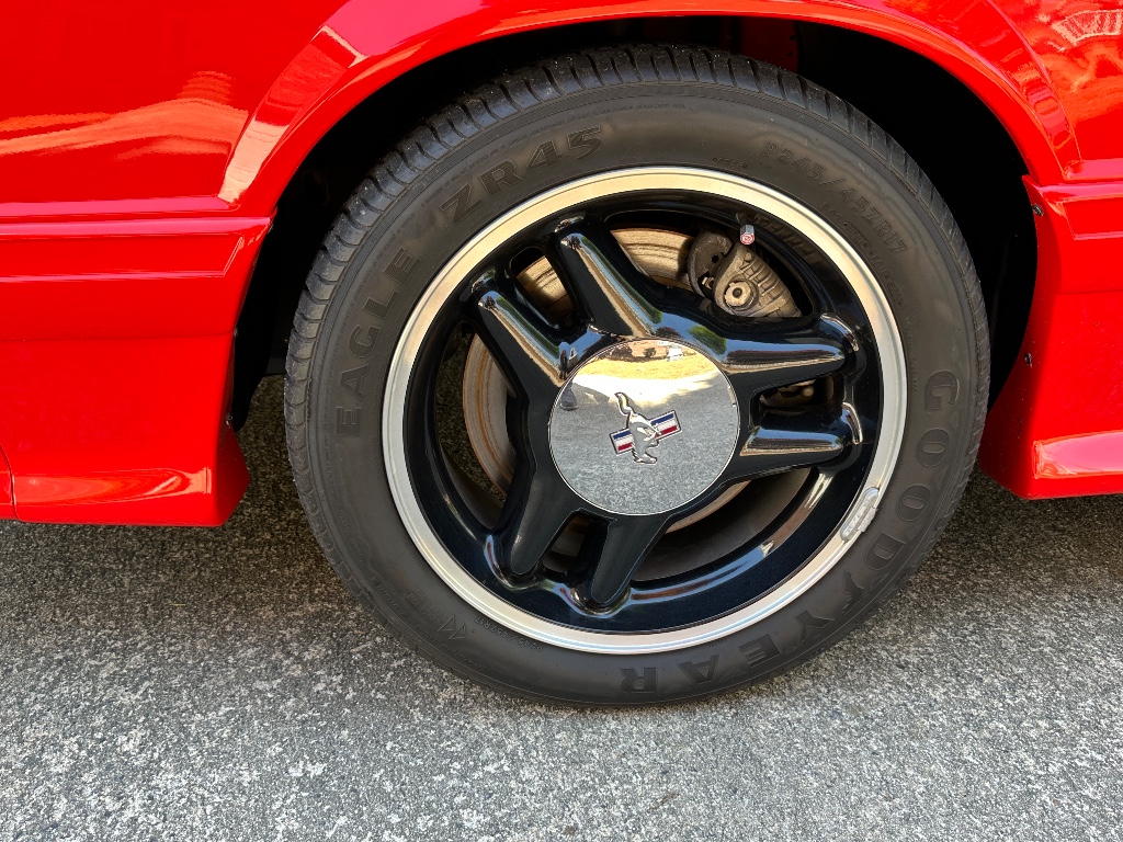 1993 Ford Mustang SVT Cobra photo