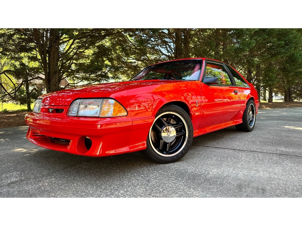 1993 Ford Mustang SVT Cobra photo