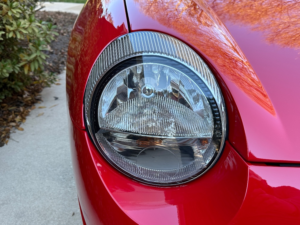2002 Ford Thunderbird Deluxe photo