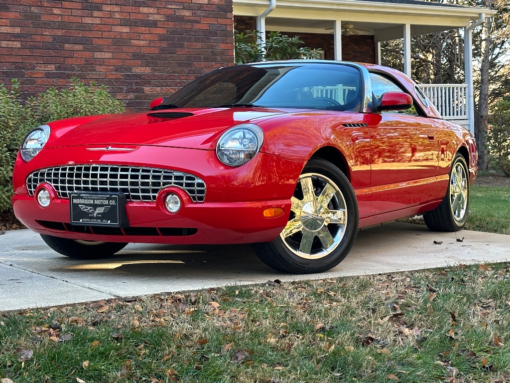 2002 Ford Thunderbird Deluxe photo