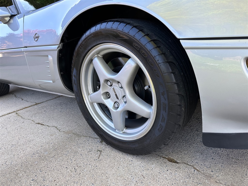 1996 Chevrolet Corvette photo