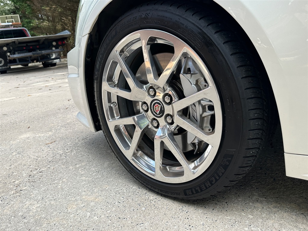2011 Cadillac MDX photo
