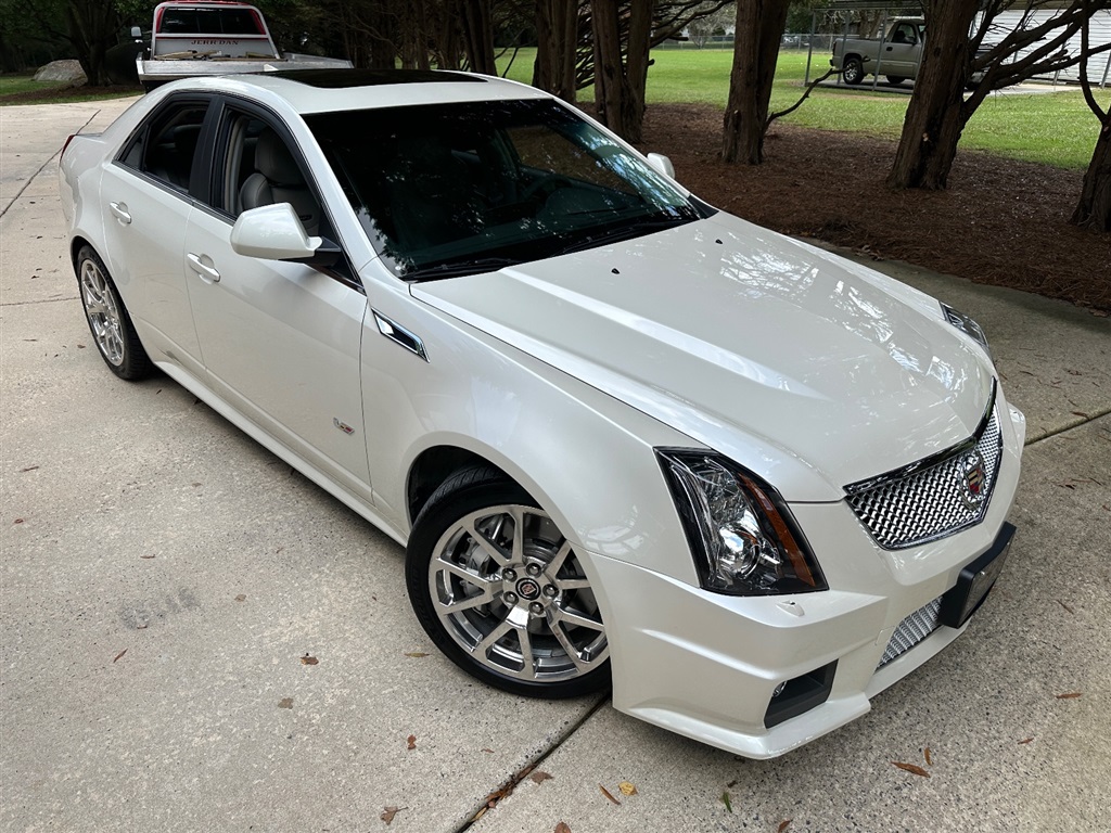 2011 Cadillac MDX photo