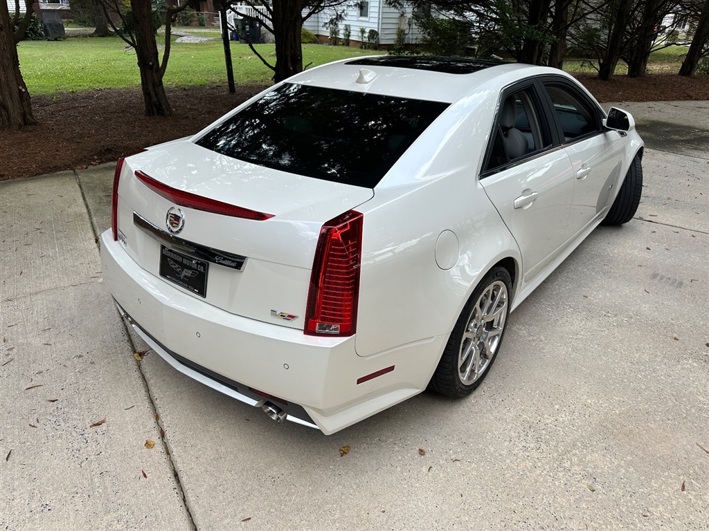 2011 Cadillac MDX photo