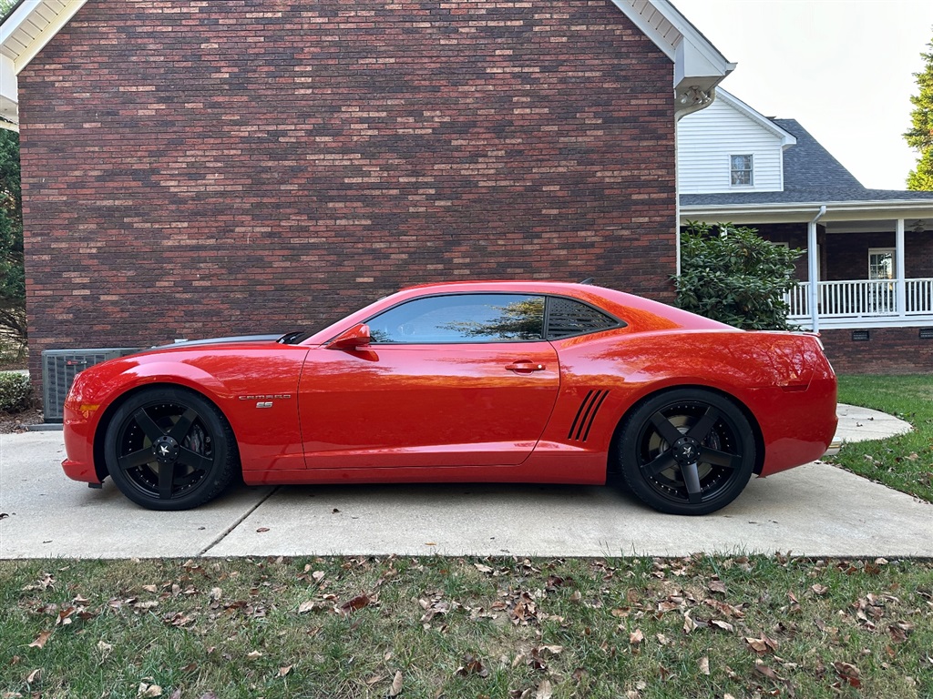 2010 Chevrolet Camaro SS photo