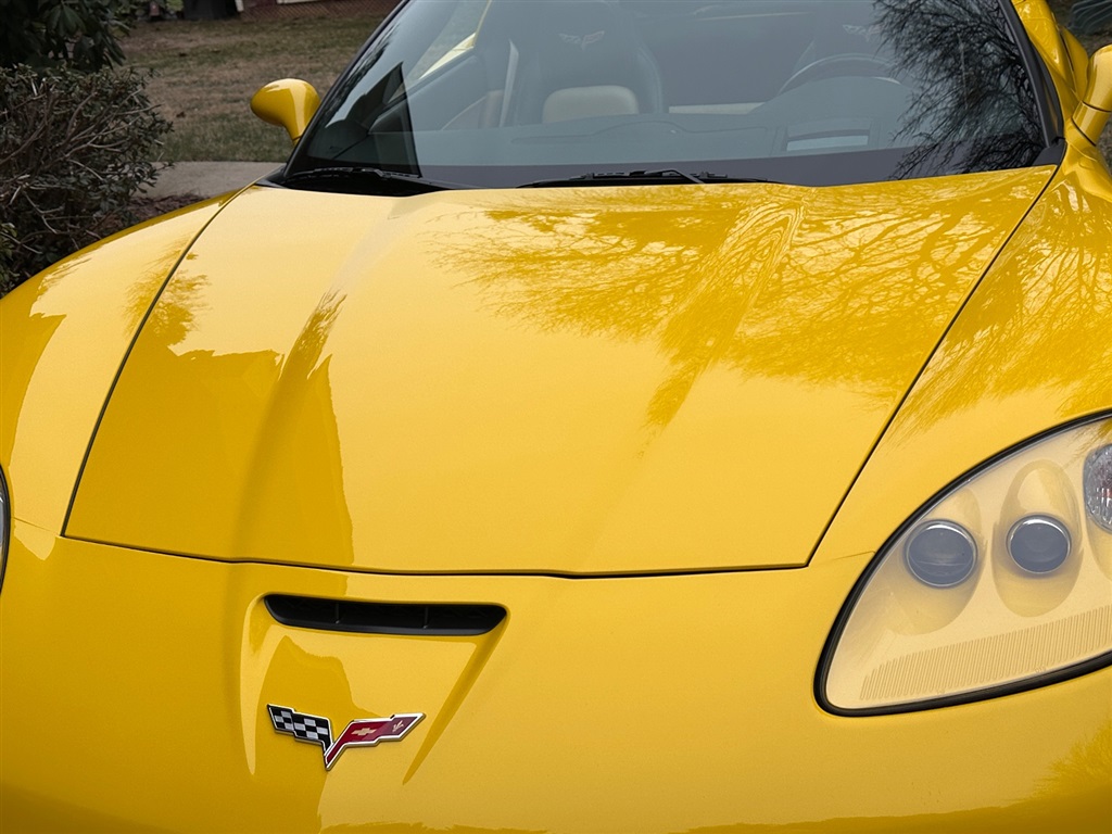 2011 Chevrolet Corvette Z16 Grand Sport photo