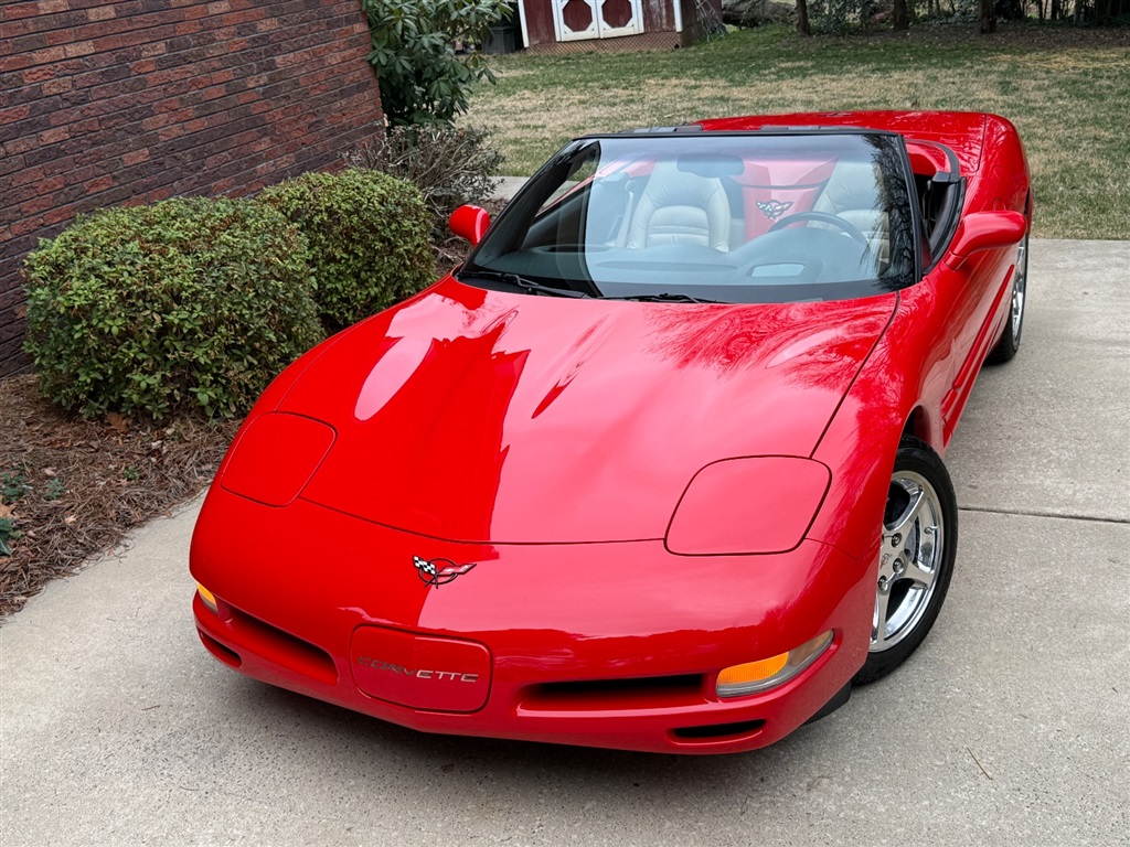 2002 Chevrolet Corvette photo