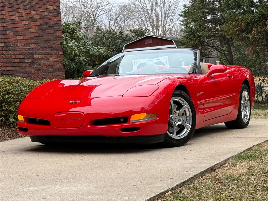 2002 Chevrolet Corvette photo