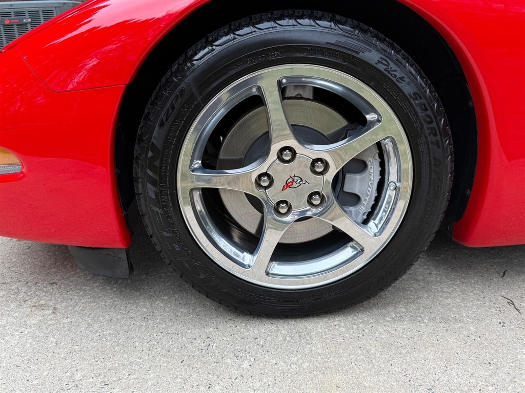 2002 Chevrolet Corvette photo