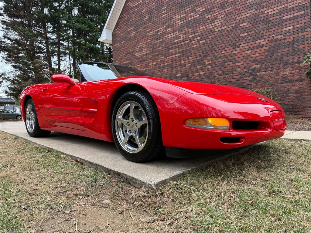 2002 Chevrolet Corvette photo