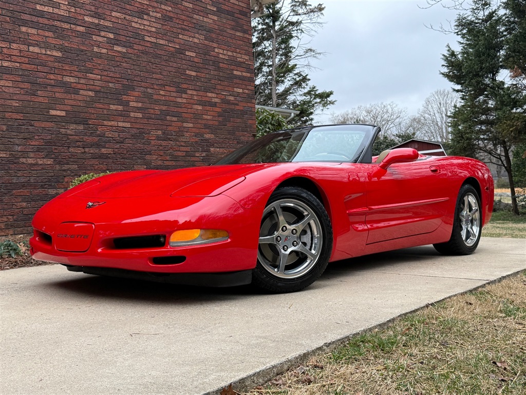 2002 Chevrolet Corvette photo