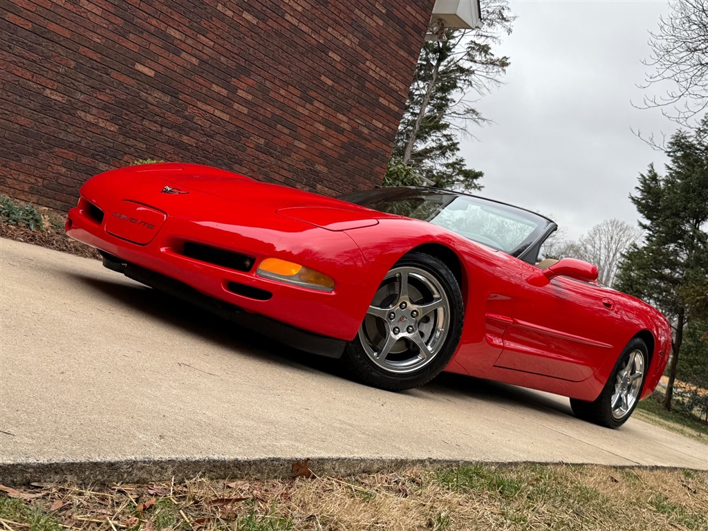 2002 Chevrolet Corvette photo